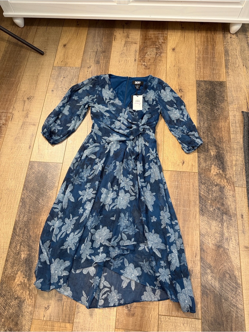 DKNY Blue Floral Jacquard Chiffon High Low Dress Size 6 NWT